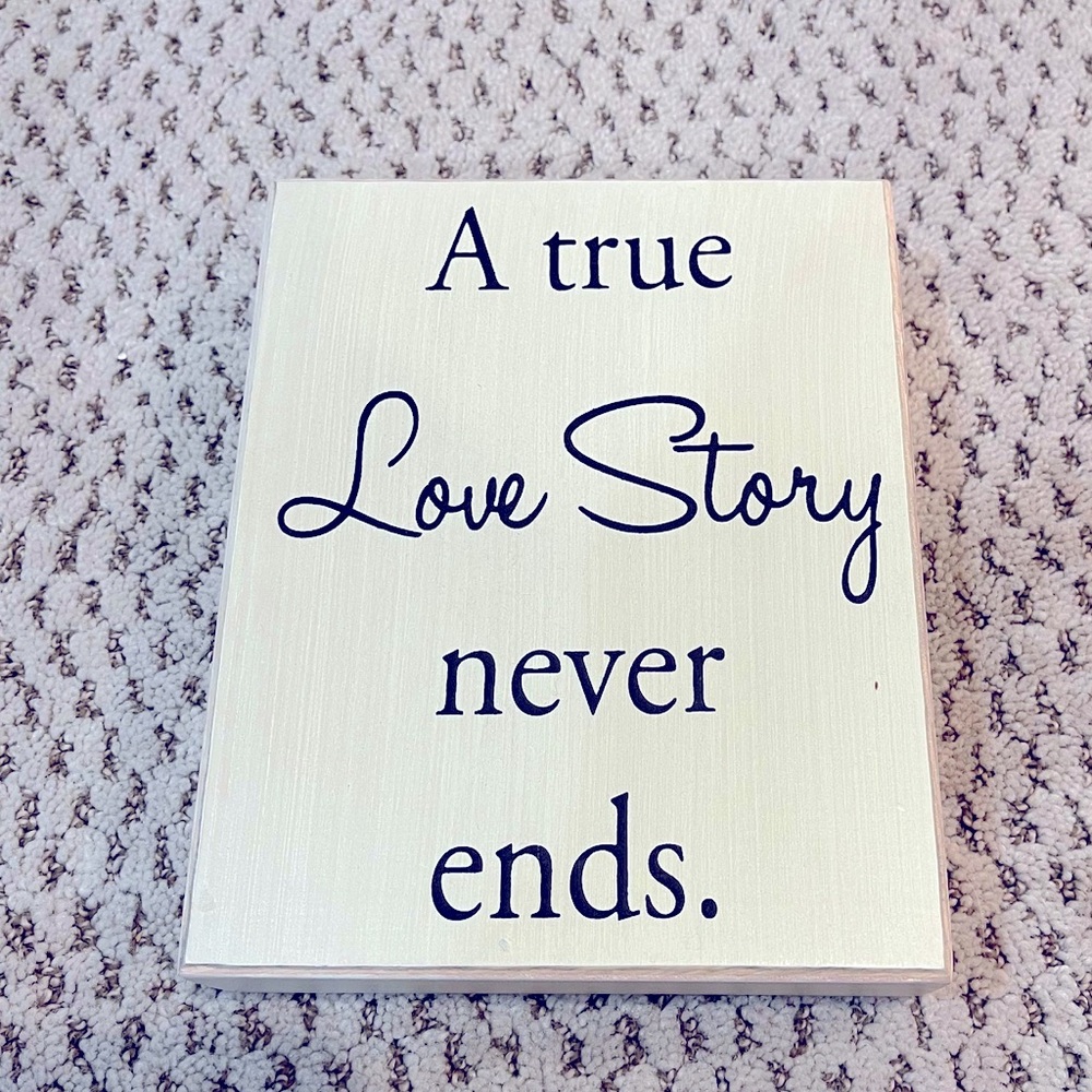 Wooden decor sign
